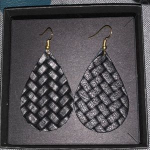 NWOT Black Basket Weave Leather Earrings